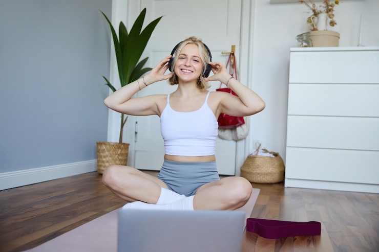 6 Simple Ways to Keep Moving and Feel Great Every Day