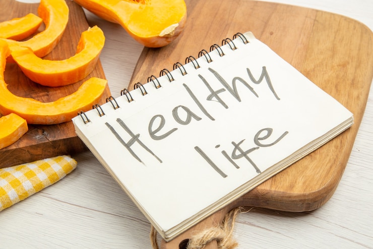 Daily Habits That Keep Fit People in Shape Without the Gym