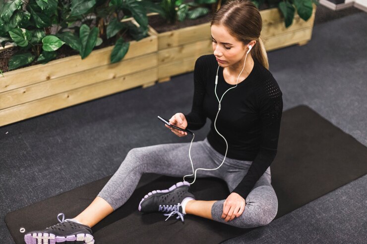 Stay Fit While Working Remote: 5 Reasons to Invest in an Elliptical Trainer