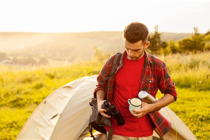 Tarp Camping Essentials: Who It’s For, Why It’s Great, and How to Do It Right