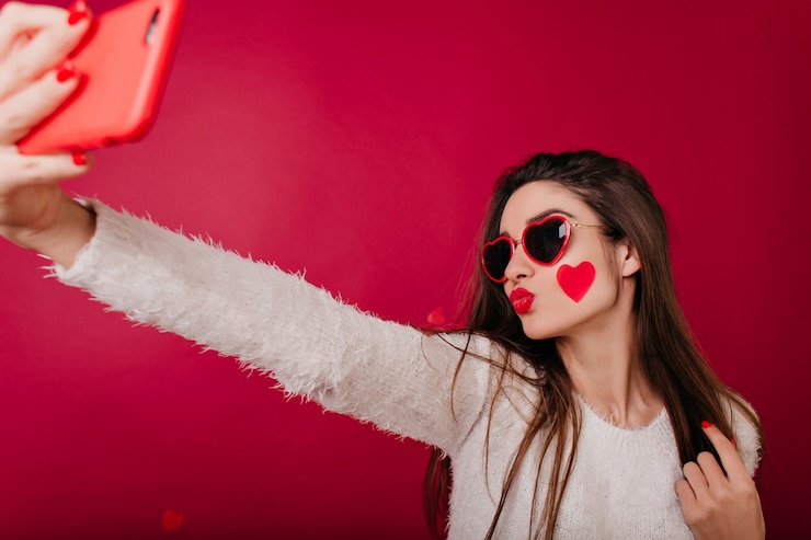 Top 10 Valentine’s Day Looks from Fashion Nova: Ruffles, Minis, and Sultry Sleepwear