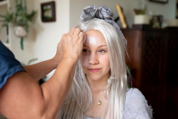 Vote Now: Who’s Your Favorite Natural Hairstylist of 2024?